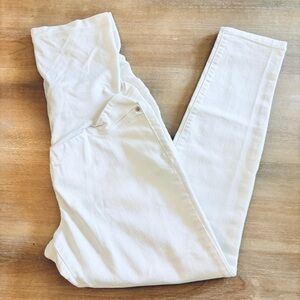 Women’s Liz Lange Maternity Over Belly Ankle Jeans in White, Small